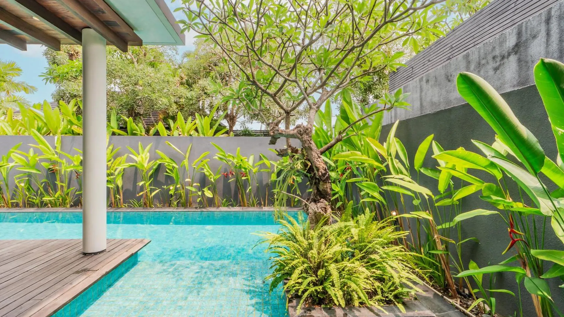 Javana Royal Villas Seminyak