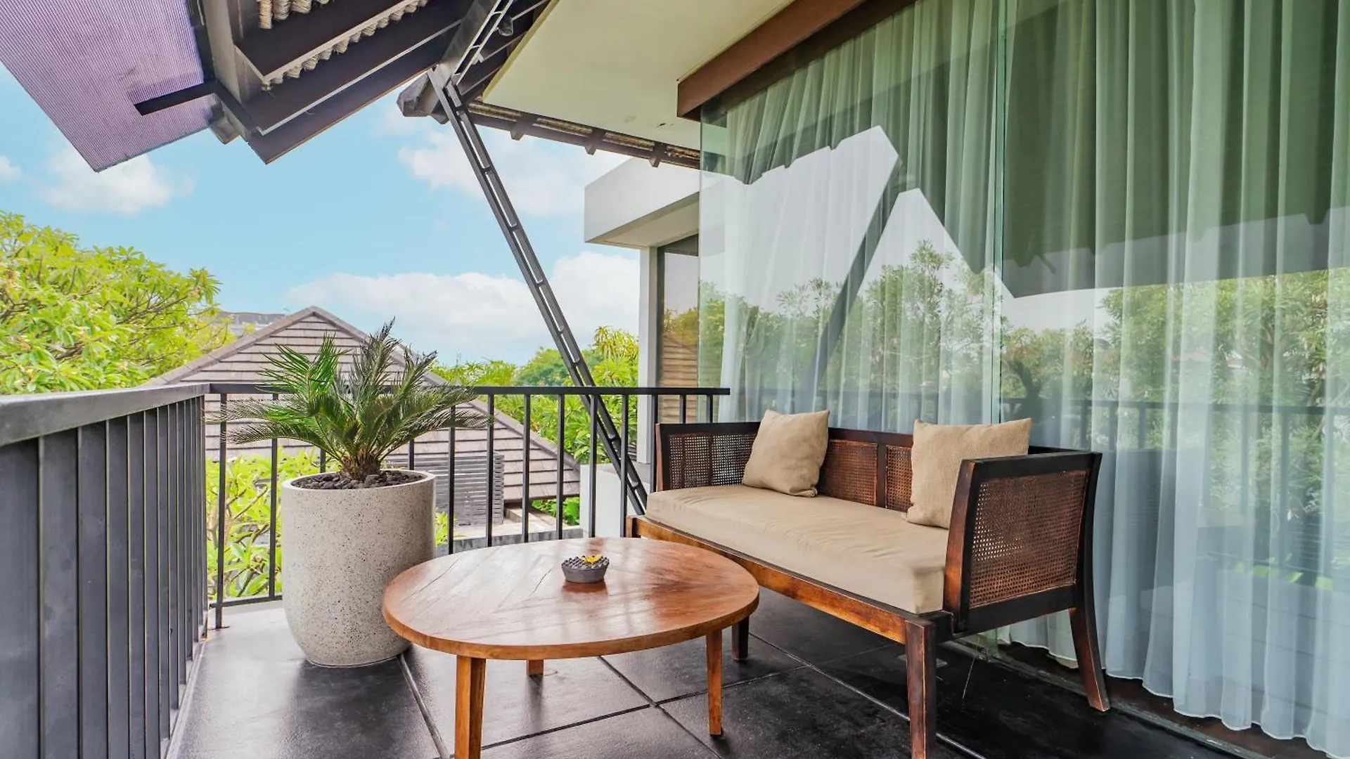 Javana Royal Villas Seminyak