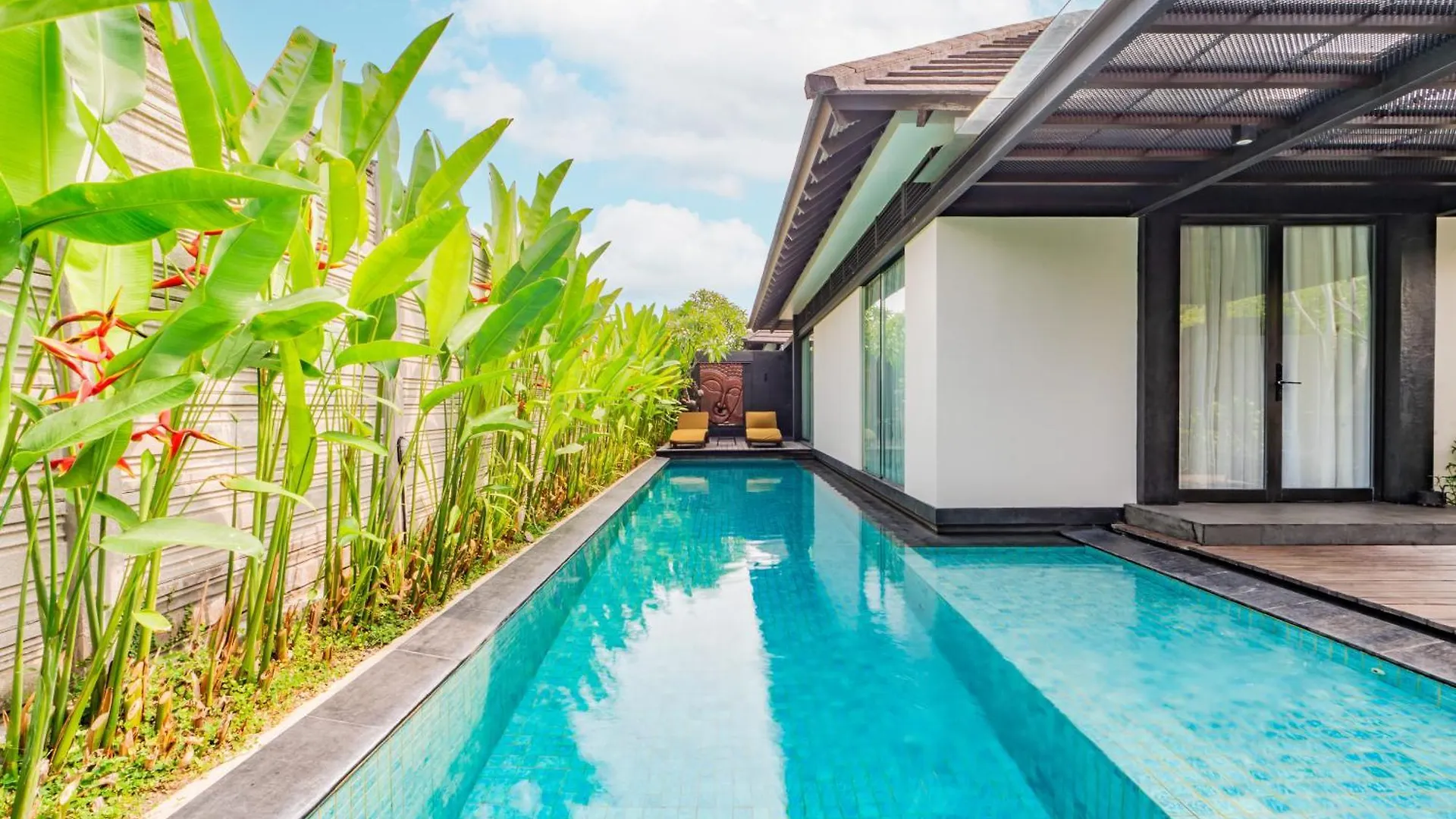 Javana Royal Villas Seminyak
