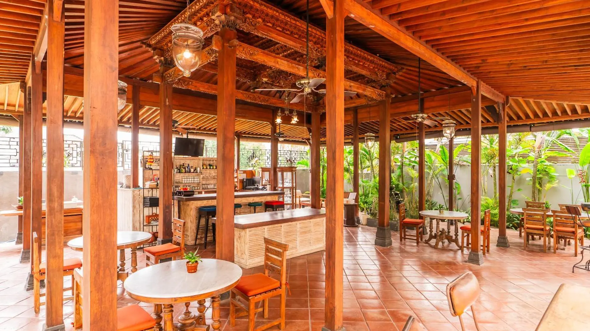 Javana Royal Villas Seminyak