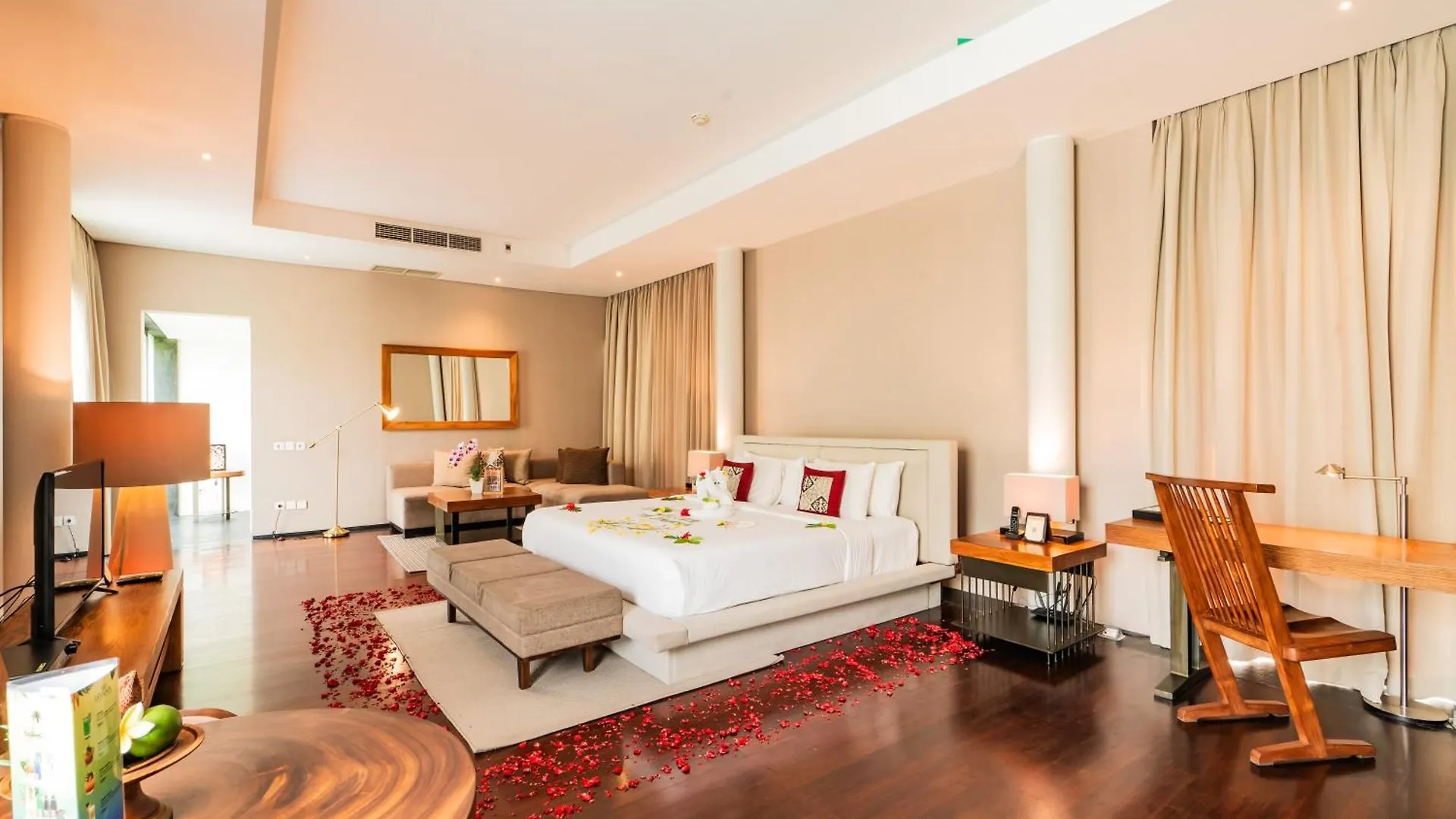 Javana Royal Villas Seminyak